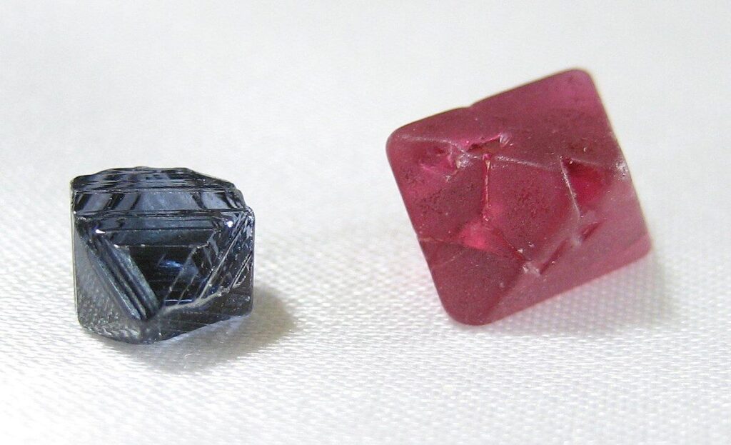 spinel-mineral-3